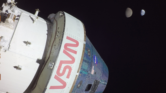 Chasing the Moon - Artemis II